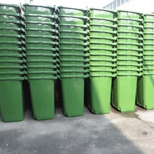 Large Plastic Trash Dustbin 4 Large Plastic Trash Dustbin 4